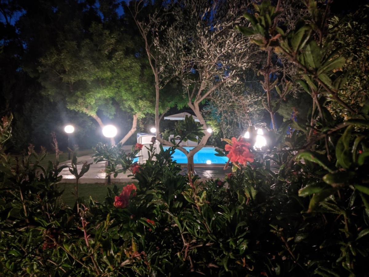 Verdeblu Torre Suda Bagian luar foto