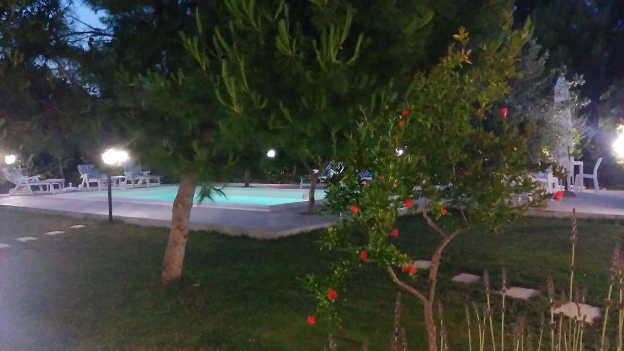 Verdeblu Torre Suda Bagian luar foto
